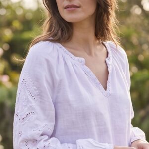 Blusa Romántica con Bordado